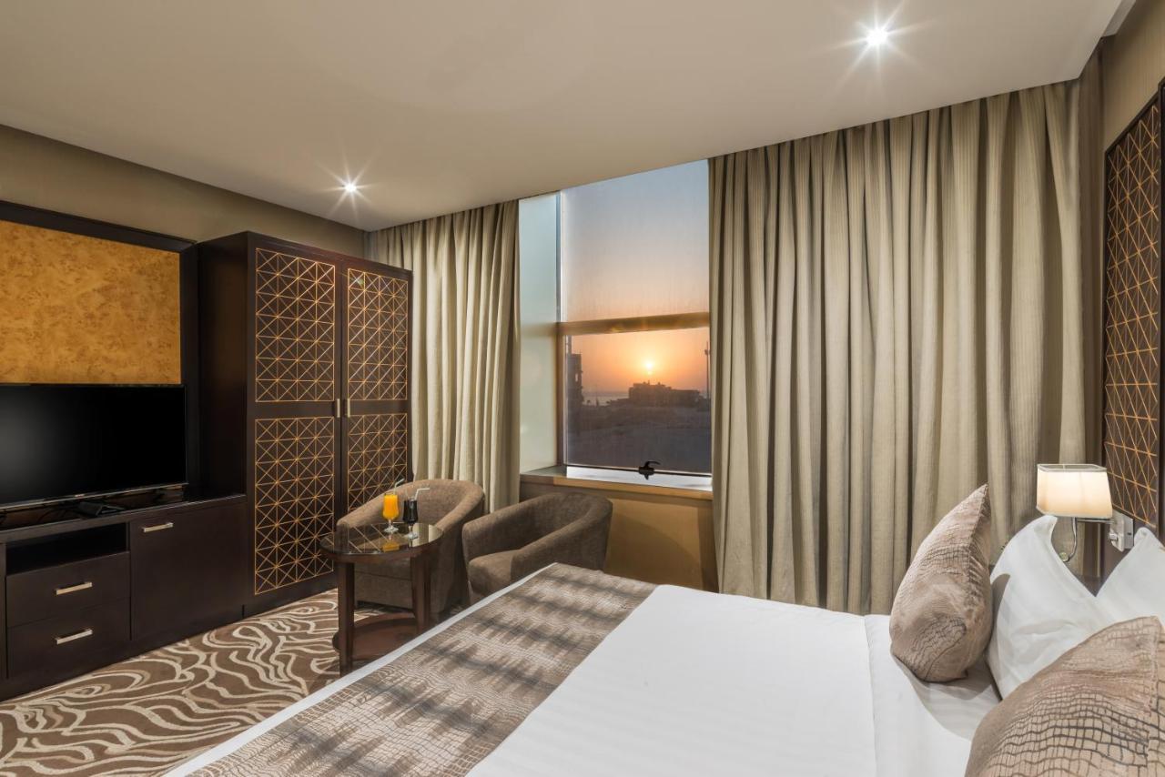 Naviti Warwick Al Khobar Hotell Eksteriør bilde