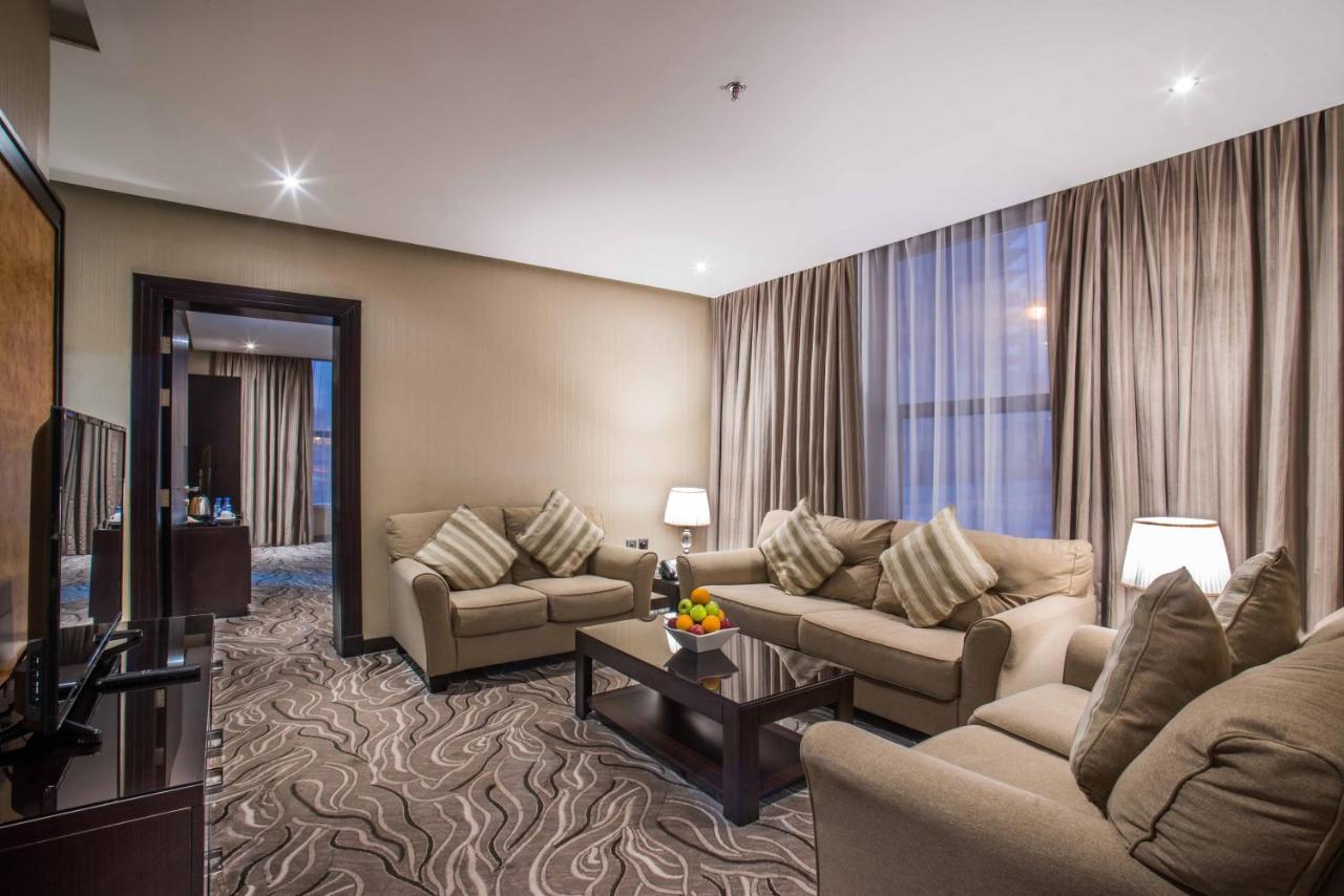 Naviti Warwick Al Khobar Hotell Eksteriør bilde